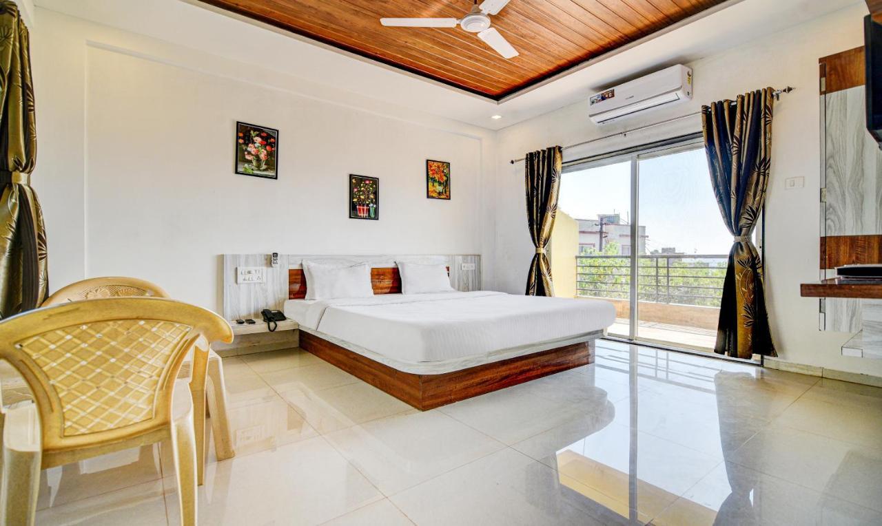 Aditya Hill View Inn ماهاباليشوار المظهر الخارجي الصورة